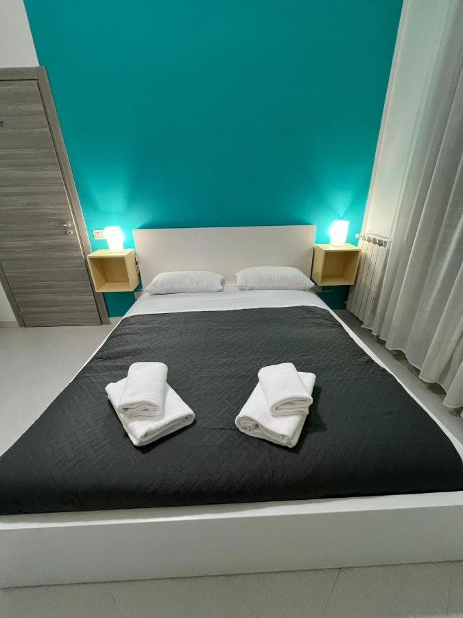 Bed and Breakfast Pop Santa Chiara Nápoles Exterior foto
